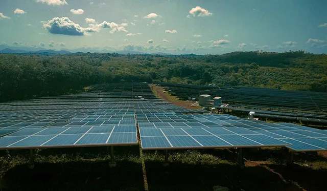 Solar was E.U.’s biggest source of power for the first time ever in June 2025
