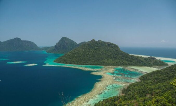 lesly derksen Yzbqi BXwh unsplash scaled