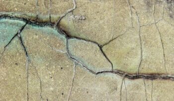 Crack in cement