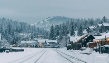 Truckee in the snow|Truckee