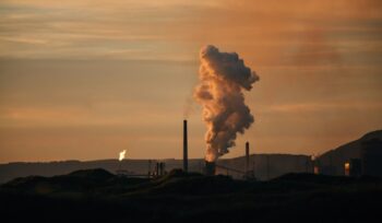 Air pollution from a coal plant